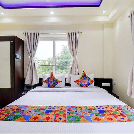 Fabhotel Anchorage Inn - Nr Axis Mall Колката Екстериор снимка