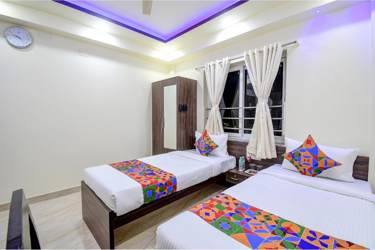 Fabhotel Anchorage Inn - Nr Axis Mall Колката Екстериор снимка