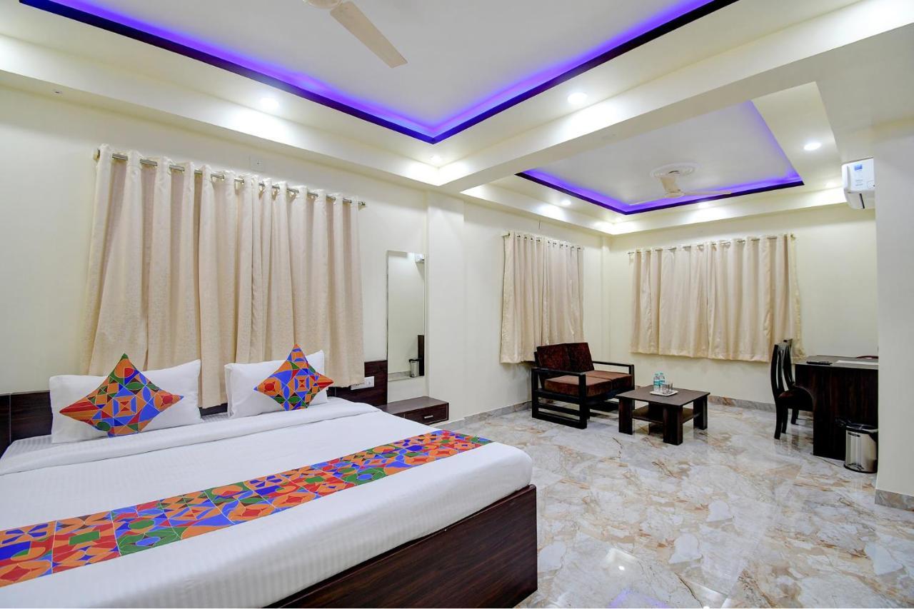 Fabhotel Anchorage Inn - Nr Axis Mall Колката Екстериор снимка