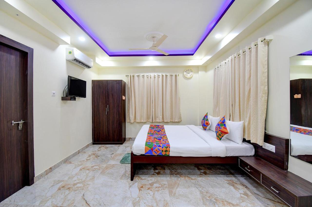 Fabhotel Anchorage Inn - Nr Axis Mall Колката Екстериор снимка