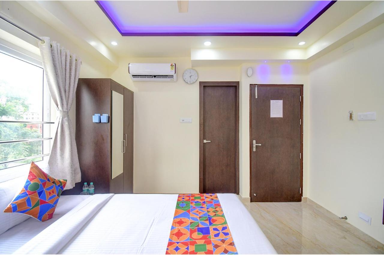 Fabhotel Anchorage Inn - Nr Axis Mall Колката Екстериор снимка